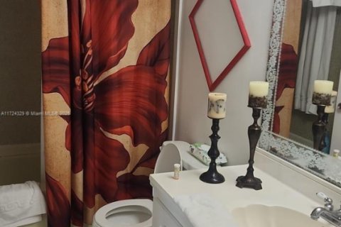 Купить кондоминиум в Майами, Флорида 1 спальня, 74.41м2, № 1957410 - фото 7