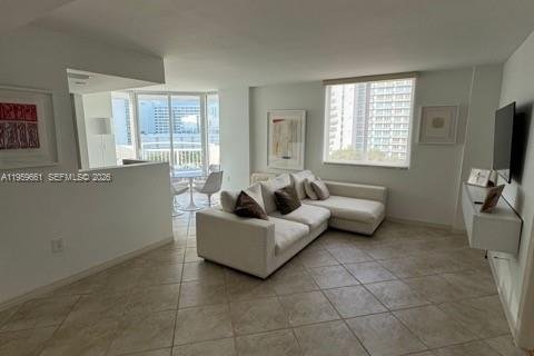 Condominio en Miami Beach, Florida, 2 dormitorios  № 2019820