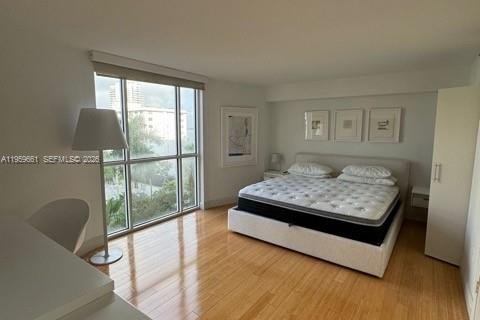 Condominio en alquiler en Miami Beach, Florida, 2 dormitorios, 88.26 m2 № 2019820 - foto 7