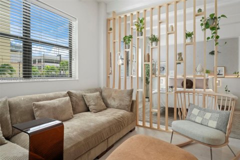 Copropriété à vendre à Miami Beach, Floride: 1 chambre, 50.17 m2 № 1943836 - photo 5