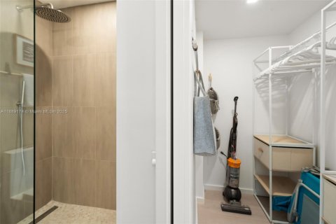 Copropriété à vendre à Miami Beach, Floride: 1 chambre, 50.17 m2 № 1943836 - photo 19