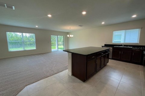 Casa en alquiler en Davenport, Florida, 4 dormitorios, 163.51 m2 № 1885073 - foto 3