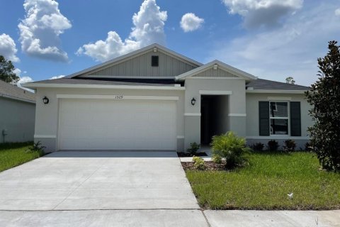 Casa en alquiler en Davenport, Florida, 4 dormitorios, 163.51 m2 № 1885073 - foto 1
