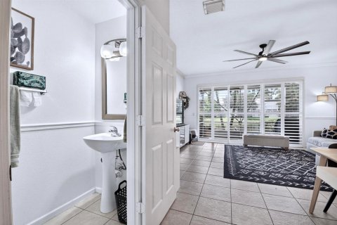 Touwnhouse à vendre à Lake Worth, Floride: 3 chambres, 145.11 m2 № 2387029 - photo 16