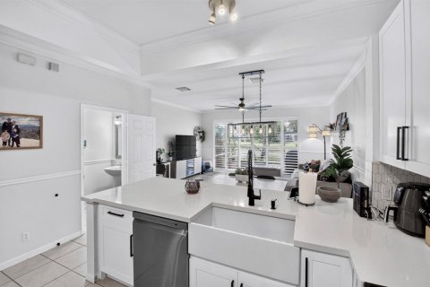 Touwnhouse à vendre à Lake Worth, Floride: 3 chambres, 145.11 m2 № 2387029 - photo 15