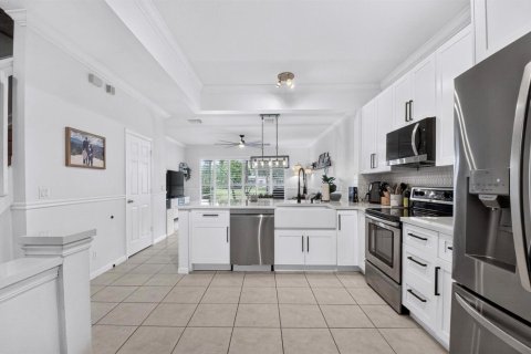Touwnhouse à vendre à Lake Worth, Floride: 3 chambres, 145.11 m2 № 2387029 - photo 13