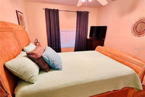 Casa en venta en Saint Petersburg, Florida, 3 dormitorios, 140.47 m2 № 1375132 - foto 26