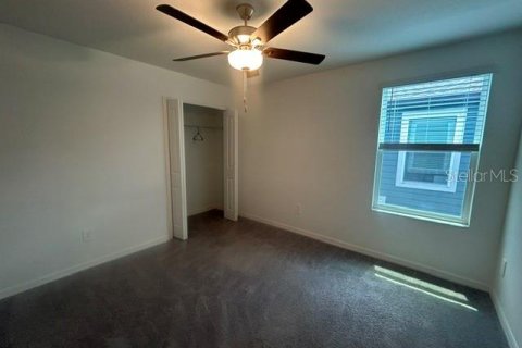 Casa en alquiler en Land O' Lakes, Florida, 6 dormitorios, 287.25 m2 № 2222093 - foto 23