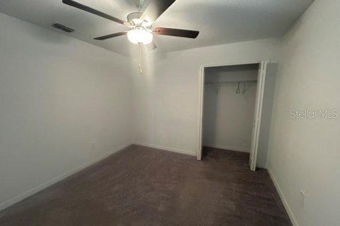 Casa en alquiler en Land O' Lakes, Florida, 6 dormitorios, 287.25 m2 № 2222093 - foto 21