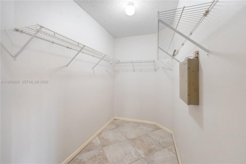 Casa en alquiler en Davie, Florida, 3 dormitorios, 126.53 m2 № 2011180 - foto 11