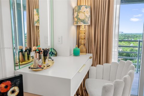 Copropriété à vendre à Miami, Floride: 2 chambres, 121.14 m2 № 1928716 - photo 17