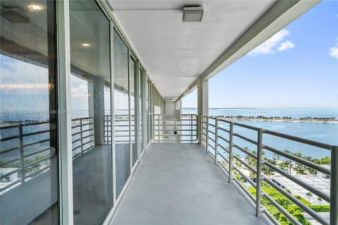 Copropriété à vendre à Miami, Floride: 2 chambres, 121.14 m2 № 1928716 - photo 29