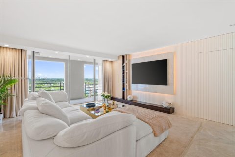 Copropriété à vendre à Miami, Floride: 2 chambres, 121.14 m2 № 1928716 - photo 2