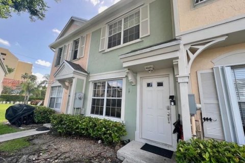 Townhouse in Weston, Florida 2 bedrooms, 103.12 sq.m. № 1836805 - photo 20