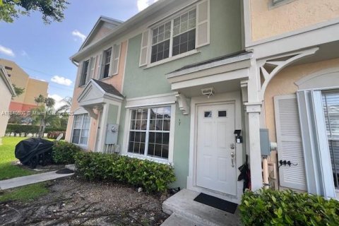 Townhouse in Weston, Florida 2 bedrooms, 103.12 sq.m. № 1836805 - photo 19