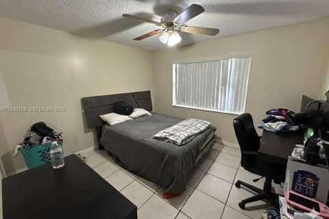 Condominio en alquiler en Davie, Florida, 2 dormitorios, 83.61 m2 № 2020309 - foto 8