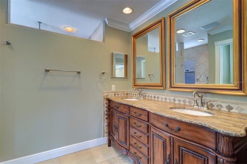 Villa ou maison à vendre à New Port Richey, Floride: 3 chambres, 255.3 m2 № 1786807 - photo 25