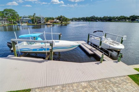 Villa ou maison à vendre à New Port Richey, Floride: 3 chambres, 255.3 m2 № 1786807 - photo 24