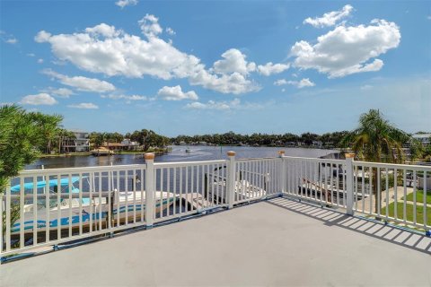 Villa ou maison à vendre à New Port Richey, Floride: 3 chambres, 255.3 m2 № 1786807 - photo 23