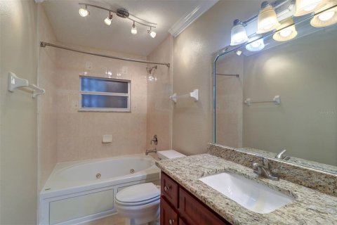 Villa ou maison à vendre à New Port Richey, Floride: 3 chambres, 255.3 m2 № 1786807 - photo 17