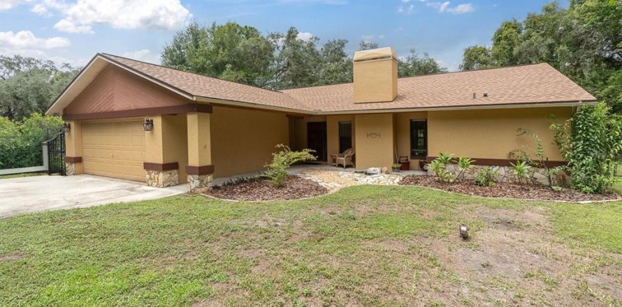 Villa ou maison à New Port Richey, Floride 3 chambres, 191.56 m2 № 2267505