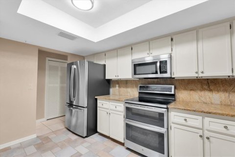 Villa ou maison à vendre à New Port Richey, Floride: 3 chambres, 191.56 m2 № 2267505 - photo 14