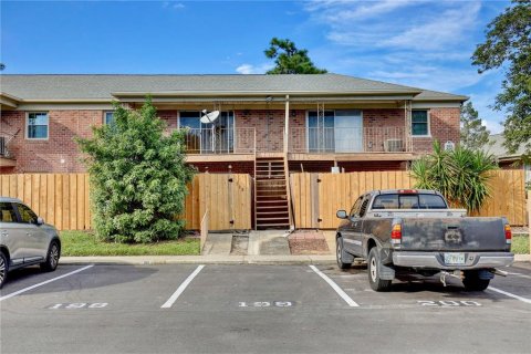 Studio à Condo à Casselberry, Floride  № 2423842
