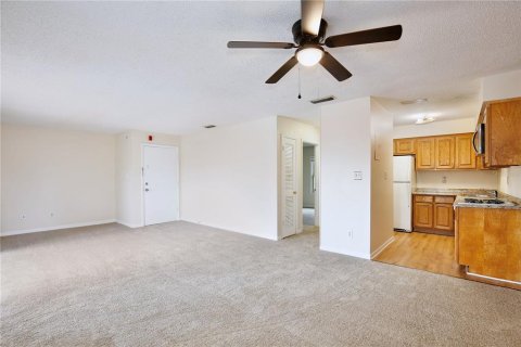 Copropriété à louer à Casselberry, Floride: 1 chambre, 69.96 m2 № 2423842 - photo 6