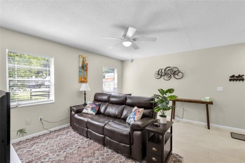 Immobilier commercial à vendre à Ocala, Floride: 414.9 m2 № 2198630 - photo 8