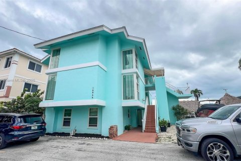 Снять в аренду виллу или дом в Ки-Ларго, Флорида 2 спальни, 111.48м2, № 1958867 - фото 26