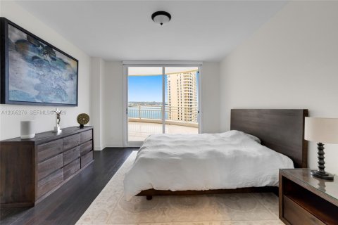 Copropriété à louer à Miami, Floride: 2 chambres, 130.06 m2 № 2388384 - photo 14