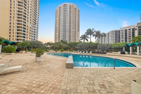 Copropriété à louer à Miami, Floride: 2 chambres, 130.06 m2 № 2388384 - photo 22