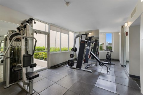 Copropriété à louer à Miami, Floride: 2 chambres, 130.06 m2 № 2388384 - photo 26