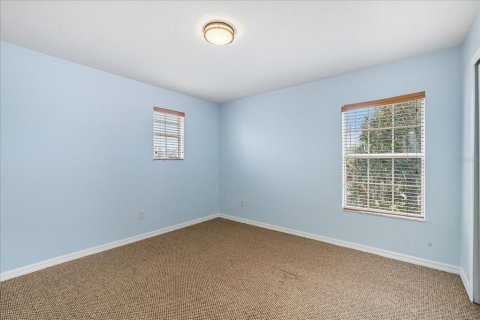 House in Gibsonton, Florida 4 bedrooms, 251.02 sq.m. № 1914820 - photo 28