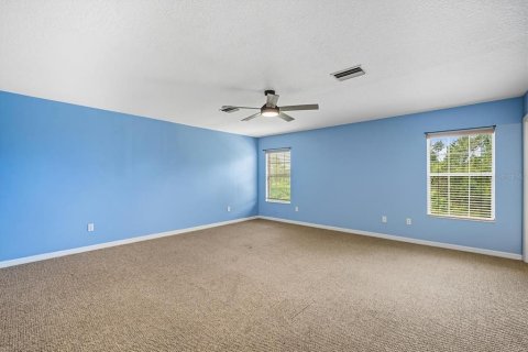 House in Gibsonton, Florida 4 bedrooms, 251.02 sq.m. № 1914820 - photo 23