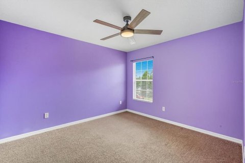 House in Gibsonton, Florida 4 bedrooms, 251.02 sq.m. № 1914820 - photo 26