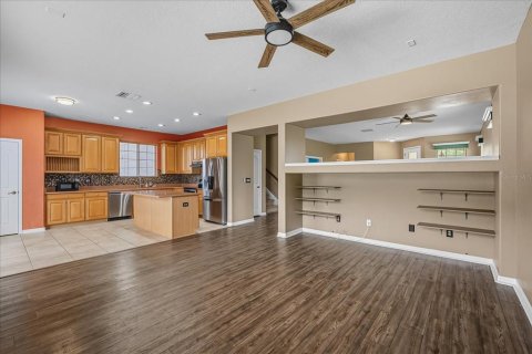 House in Gibsonton, Florida 4 bedrooms, 251.02 sq.m. № 1914820 - photo 13