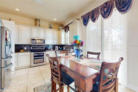 House in Crystal River, Florida 3 bedrooms, 465.44 sq.m. № 518501 - photo 10