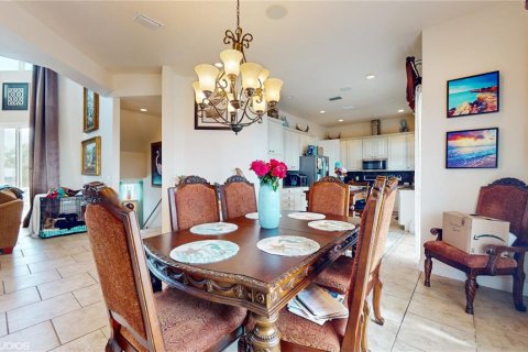 House in Crystal River, Florida 3 bedrooms, 465.44 sq.m. № 518501 - photo 8