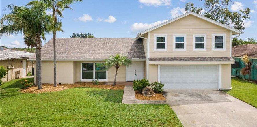 Casa en New Port Richey, Florida 4 dormitorios, 190.17 m2 № 1879382
