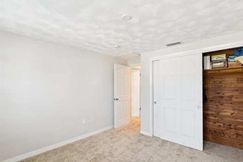Casa en venta en New Port Richey, Florida, 4 dormitorios, 190.17 m2 № 1879382 - foto 26