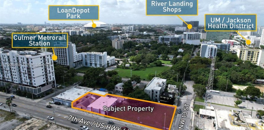 Propiedad comercial en Miami, Florida № 1983852