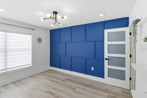 House in Orlando, Florida 4 bedrooms, 206.43 sq.m. № 2142019 - photo 27