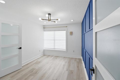 House in Orlando, Florida 4 bedrooms, 206.43 sq.m. № 2142019 - photo 26