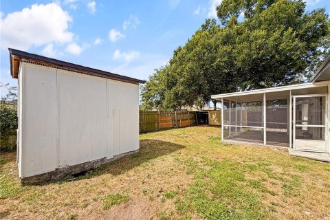 House in Mulberry, Florida 4 bedrooms, 153.85 sq.m. № 2206788 - photo 29