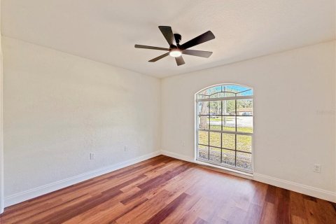 House in Mulberry, Florida 4 bedrooms, 153.85 sq.m. № 2206788 - photo 23