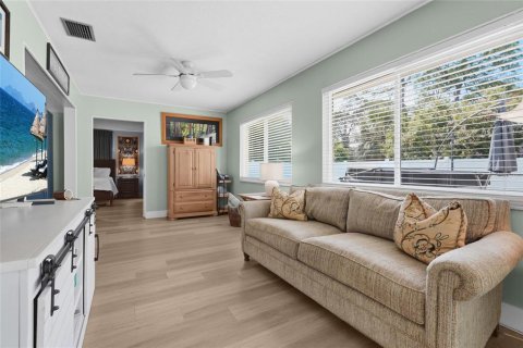 Villa ou maison à vendre à Sarasota, Floride: 2 chambres, 138.05 m2 № 2324011 - photo 25