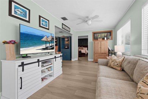 Villa ou maison à vendre à Sarasota, Floride: 2 chambres, 138.05 m2 № 2324011 - photo 26