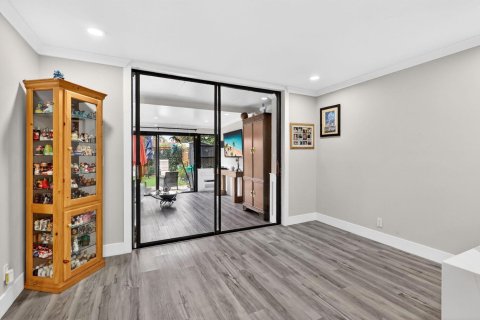 Touwnhouse à vendre à Boynton Beach, Floride: 3 chambres, 167.87 m2 № 2256421 - photo 15