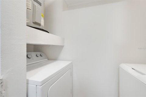Condominio en venta en Altamonte Springs, Florida, 1 dormitorio, 59.83 m2 № 1834613 - foto 30